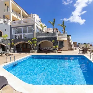 https://villa-boutique-leicht-friends.in-canary-islands.com